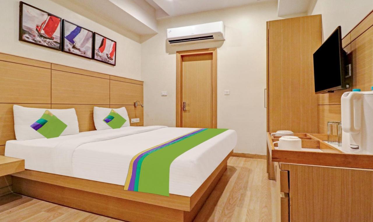 Treebo Galaxy Rooms Ню Делхи Екстериор снимка