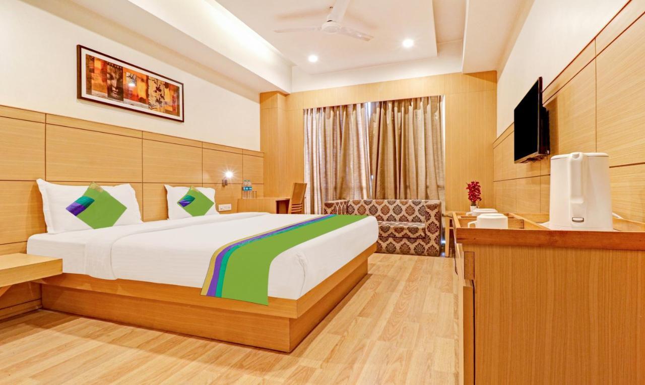 Treebo Galaxy Rooms Ню Делхи Екстериор снимка