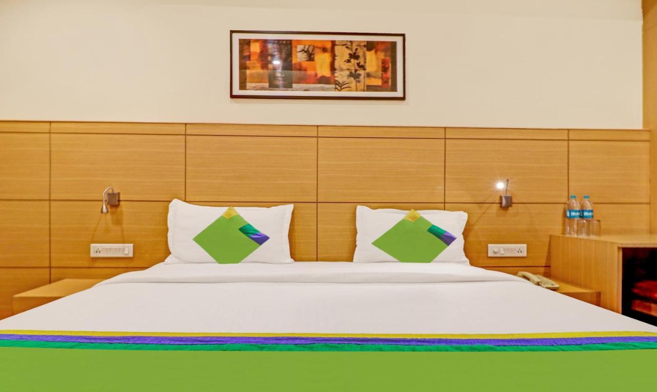 Treebo Galaxy Rooms Ню Делхи Екстериор снимка