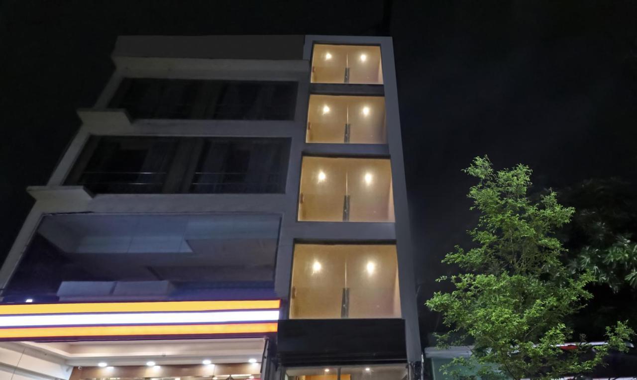 Treebo Galaxy Rooms Ню Делхи Екстериор снимка