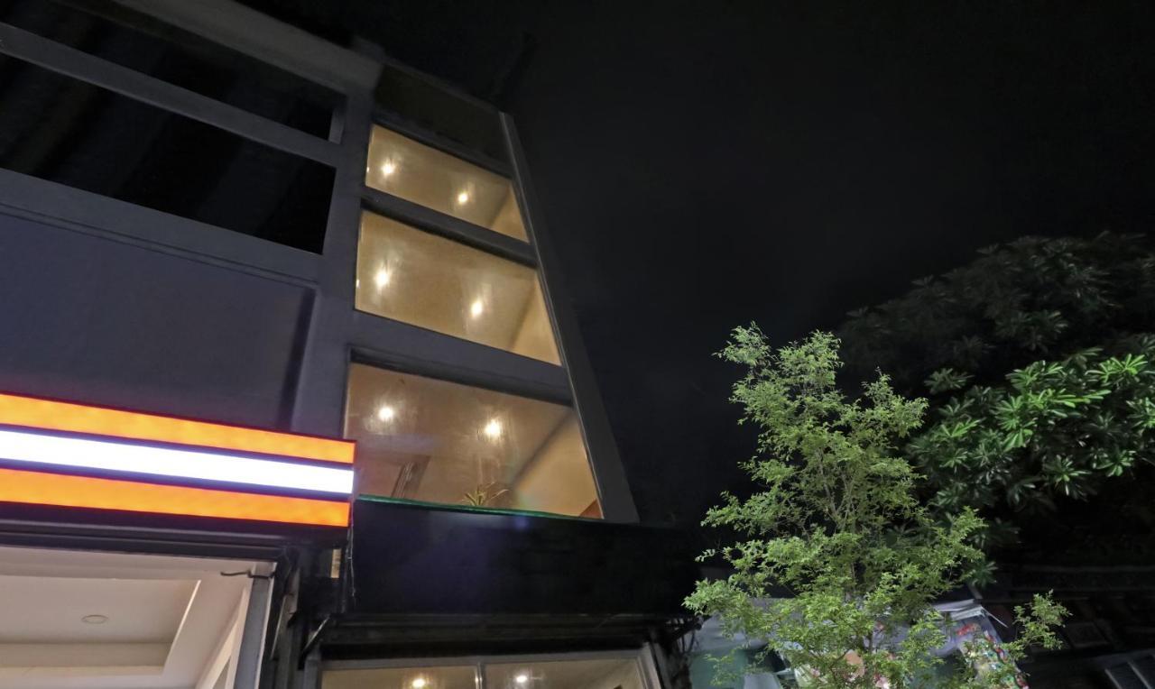 Treebo Galaxy Rooms Ню Делхи Екстериор снимка